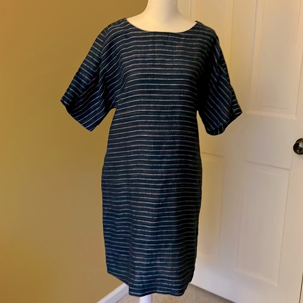 Eileen Fisher organic linen dress blue and white pinstripe - Picture 2 of 8